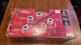 Doyle Pipe Threading Die Head Kit