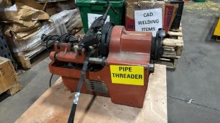 Pipe Threading Machine