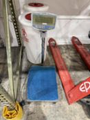 Adam GFC 660a Floor Scale