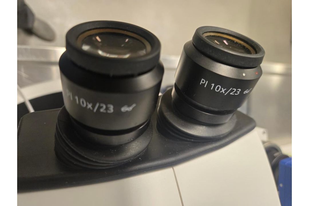 Carl Zeiss Microscope - Image 4 of 20