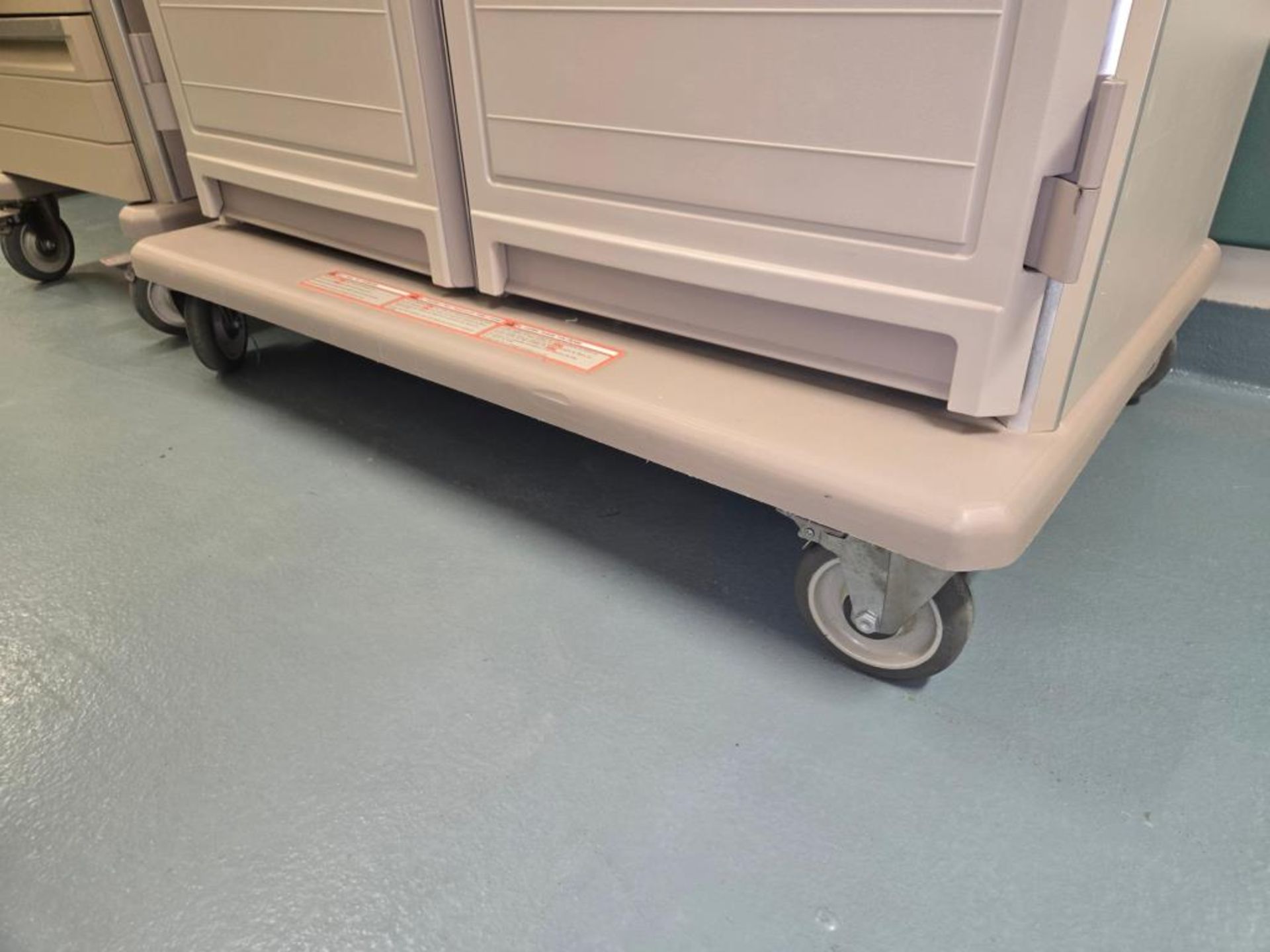 Metro Lab Cabinets - Image 5 of 22