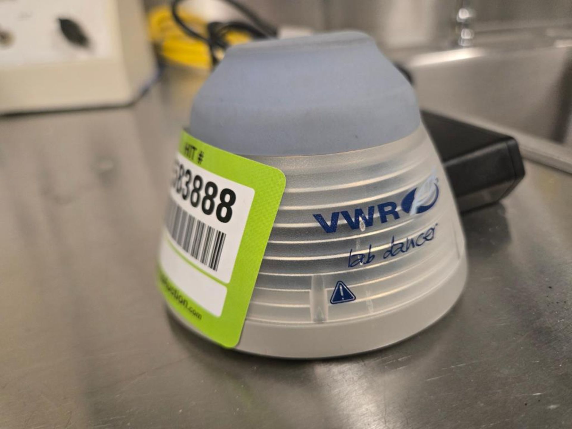 VWR Vortexer - Image 2 of 3