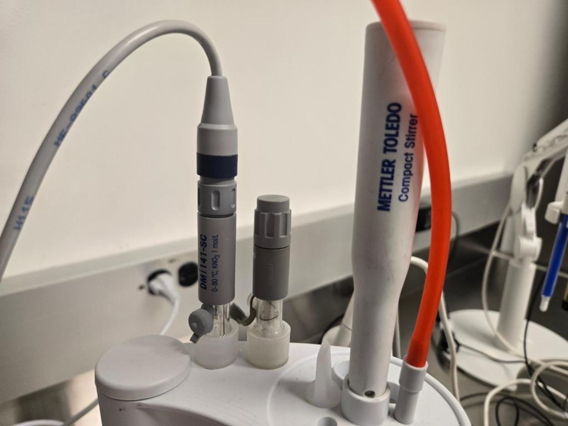 Mettler-Toledo Titrator - Image 9 of 9