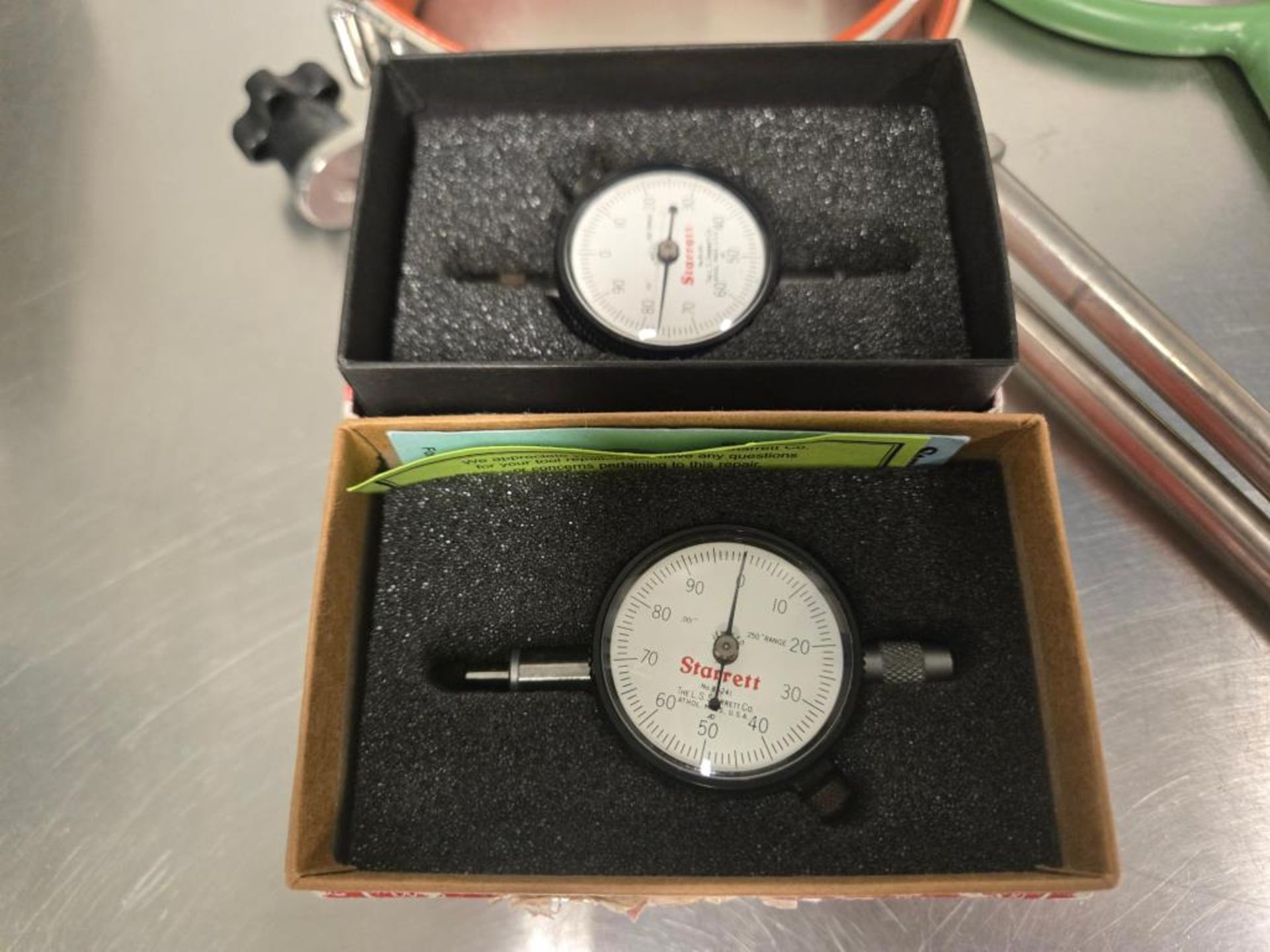 Lab Equipment - Image 8 of 9
