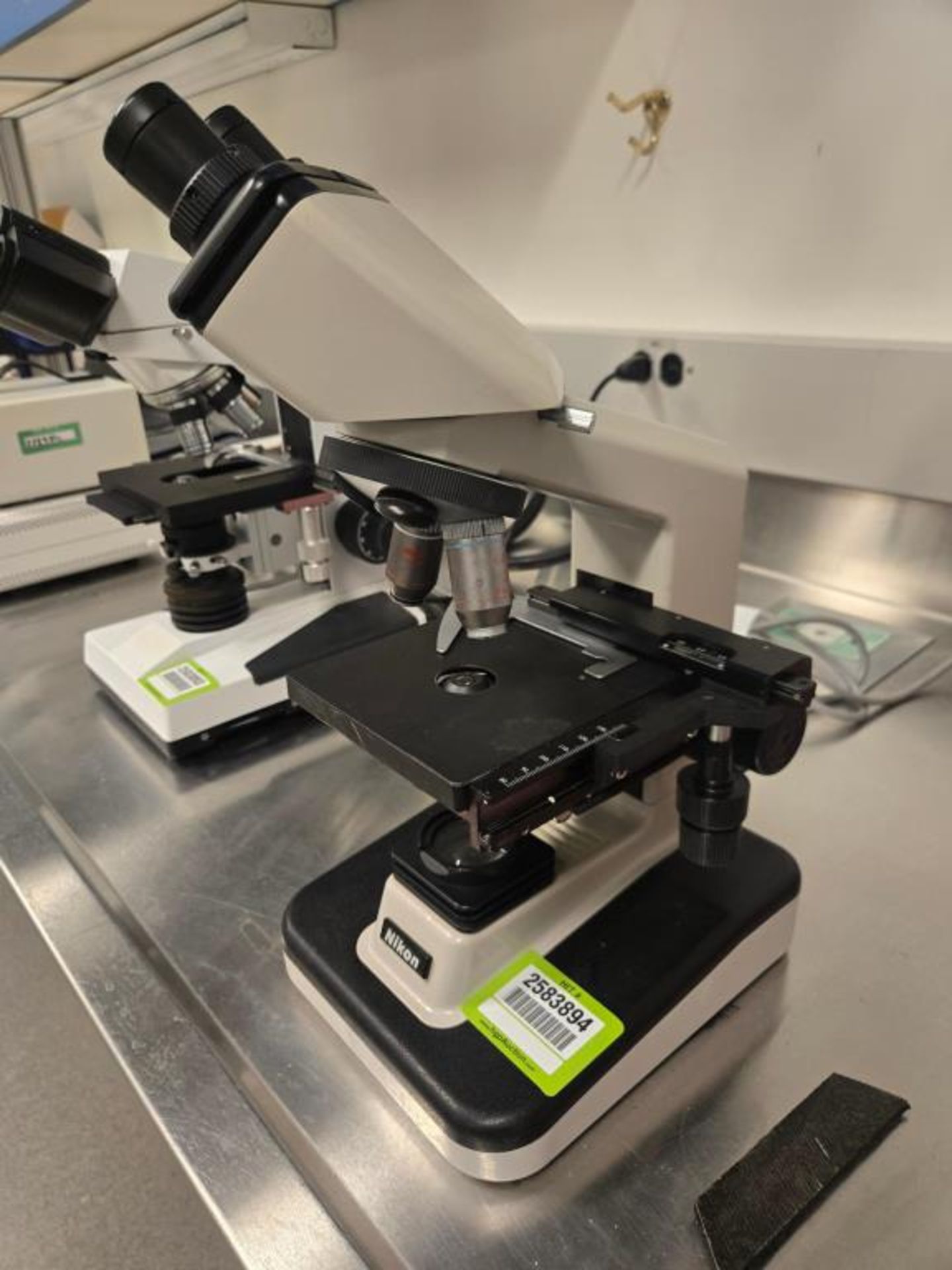 Nikon Microscope - Image 2 of 9