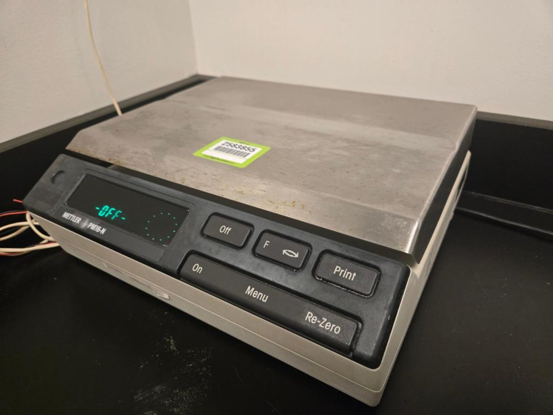 Mettler-Toledo Scale - Image 2 of 4