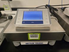 Mettler-Toledo Scale