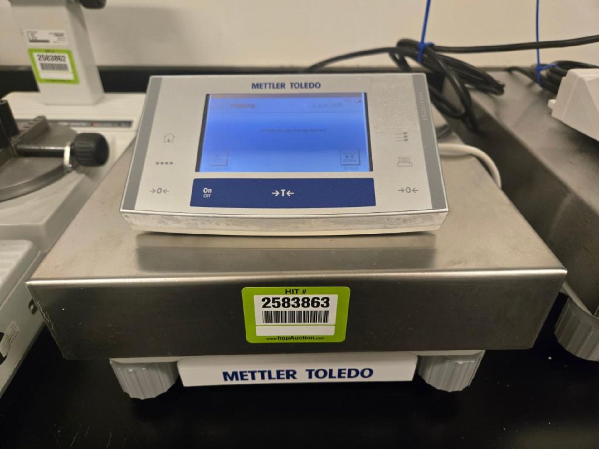 Mettler-Toledo Scale
