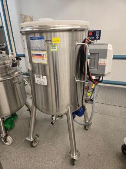 Paul Mueller Mixing Tank