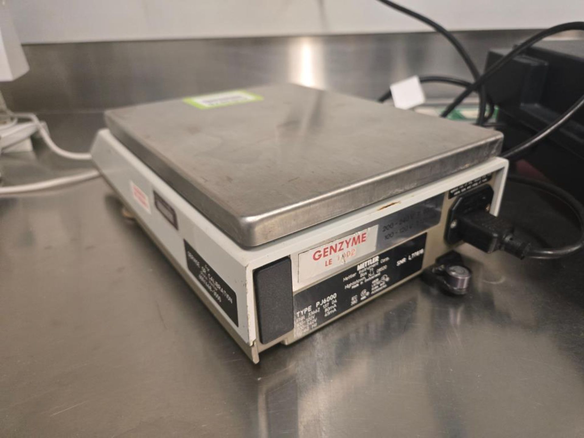 Mettler-Toledo Scale - Image 3 of 4