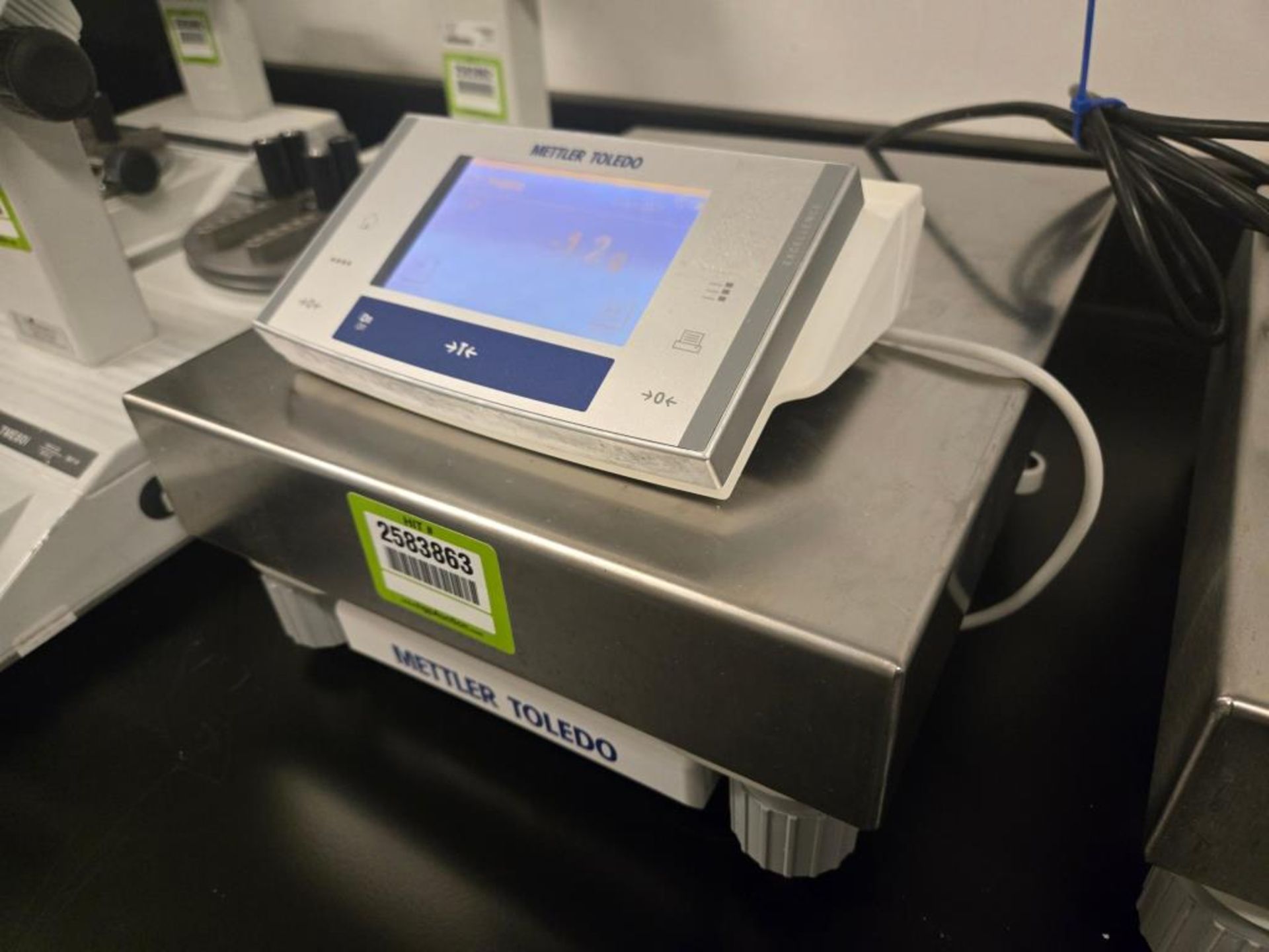 Mettler-Toledo Scale - Image 3 of 6