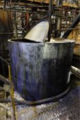1,300 Gallon Stainless Steel Receiver Tank