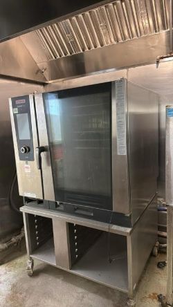 Combi Oven