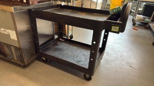 Rubbermaid Utility Carts
