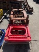 Rolling Carts & Steel Pallets