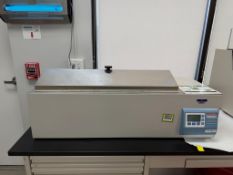 Thermo Scientific Water Bath
