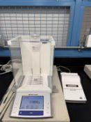 Mettler Toledo Lab Balance