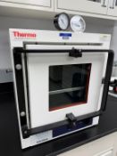 Thermo Electron Vacuum Oven