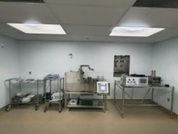 Cozzoli Syringe Filling, Plugging & Closing System
