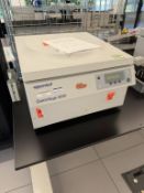 Eppendorf 5810 Centrifuge
