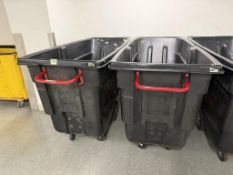 Rubbermaid Utility Tilt Trucks
