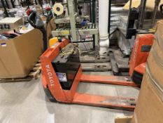 Toyota 7HBW23 Electric Pallet Jack