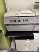 Beckman Allegra 6 Centrifuge