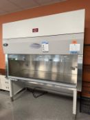 Nuaire Bio Safety Cabinet