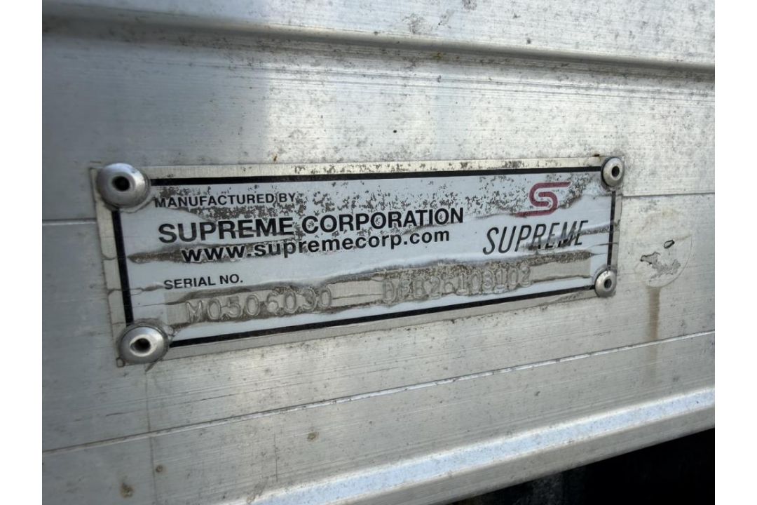 Interchangeable Supreme Model DFB26103102 Box Container - Image 2 of 10