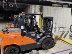 6,000 lb. cap. Doosan Forklift