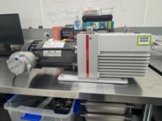 WELCH Rotary Vane Vacuum Pump