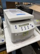 Eppendorf Centrifuge 5424 R