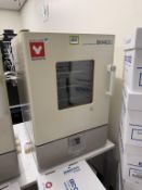 Yamato DKN402C Oven