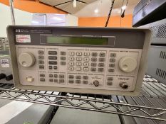 HP 8648C Signal Generator