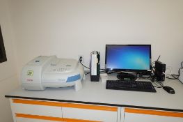 Thermo Scientific UV-Visible Spectrophotometer W-PC