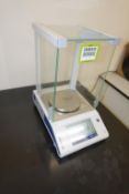 Mettler Toledo Analytical Balance, 520g Max