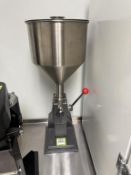 Manual Paste and Filling Machine