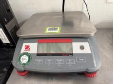 Ohaus Benchtop Scale