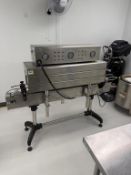 Automatic Heat Shrinking Machine