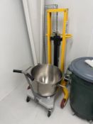 Commercial Planetary Mixer Bowl Lift and