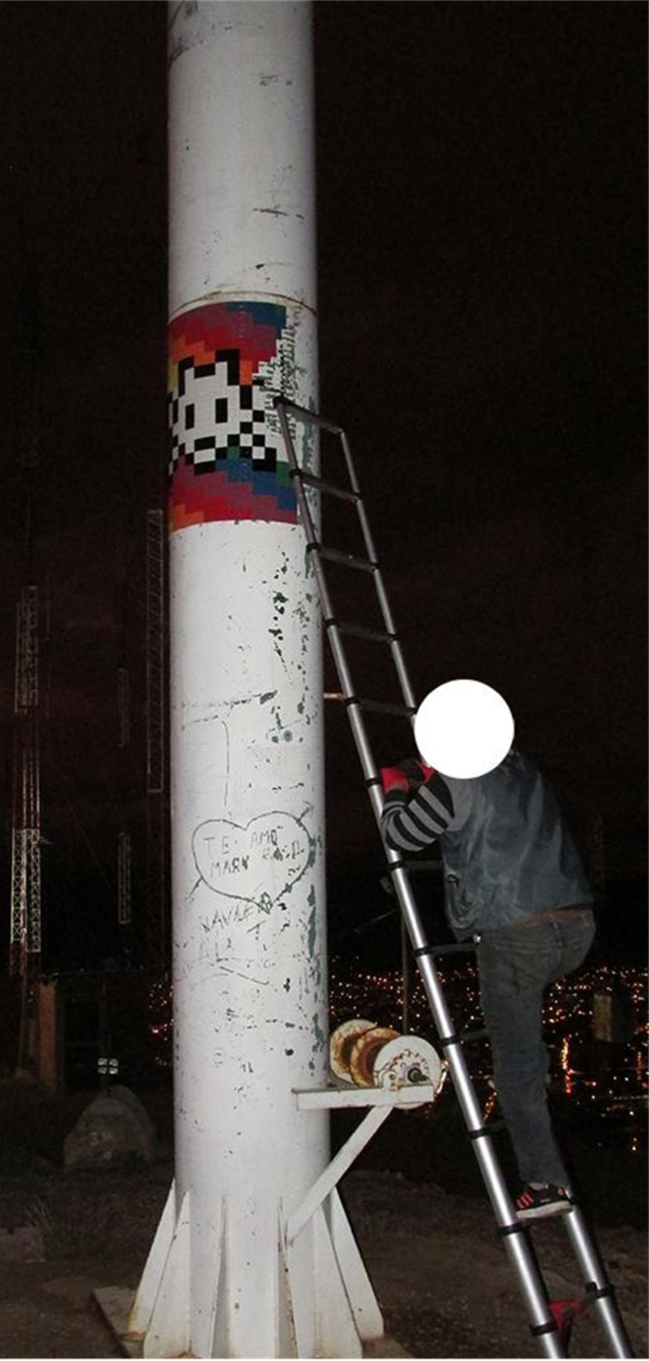 INVADER (French Street Artist, born 1969) - Bild 7 aus 8