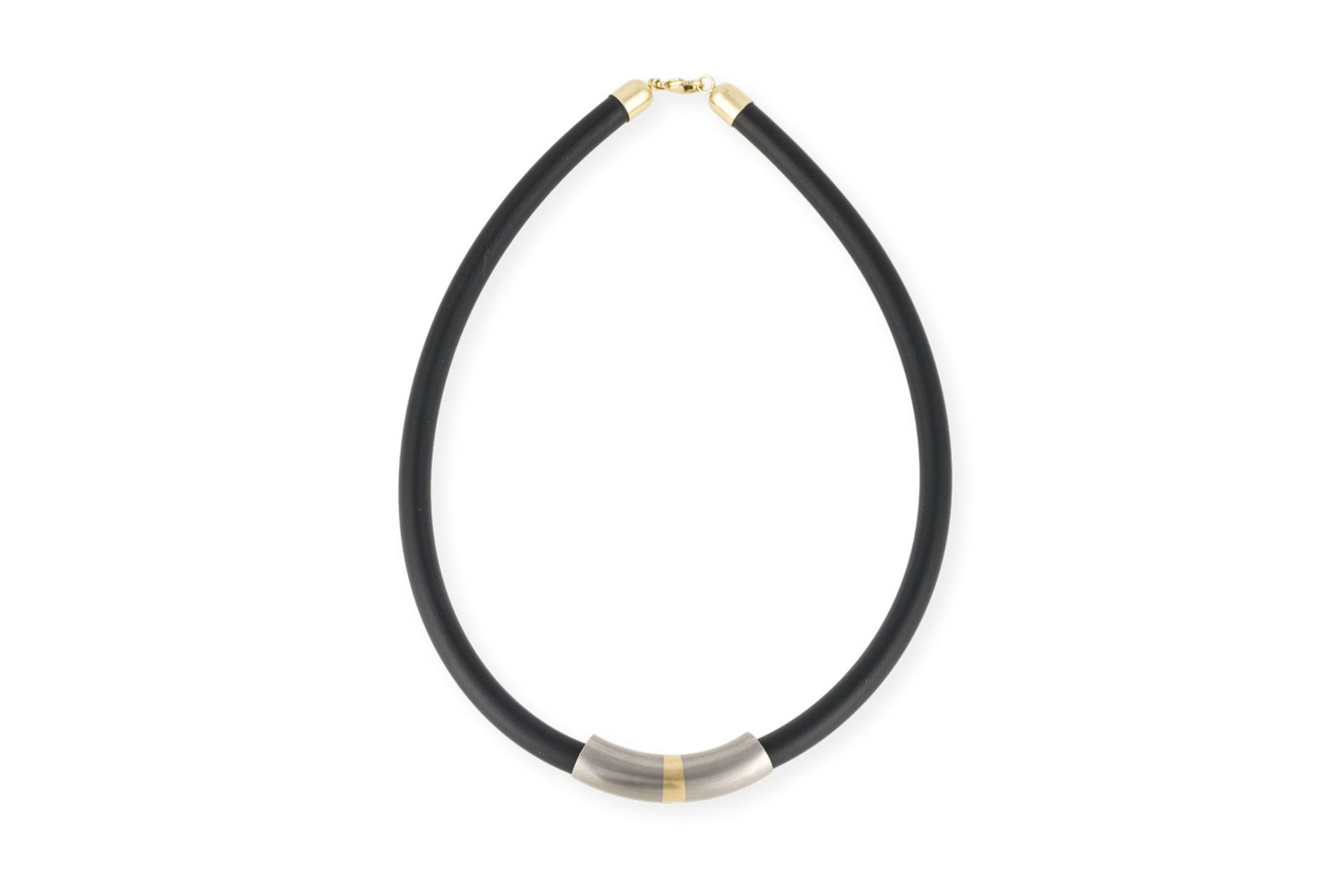 DESIGN COLLIER