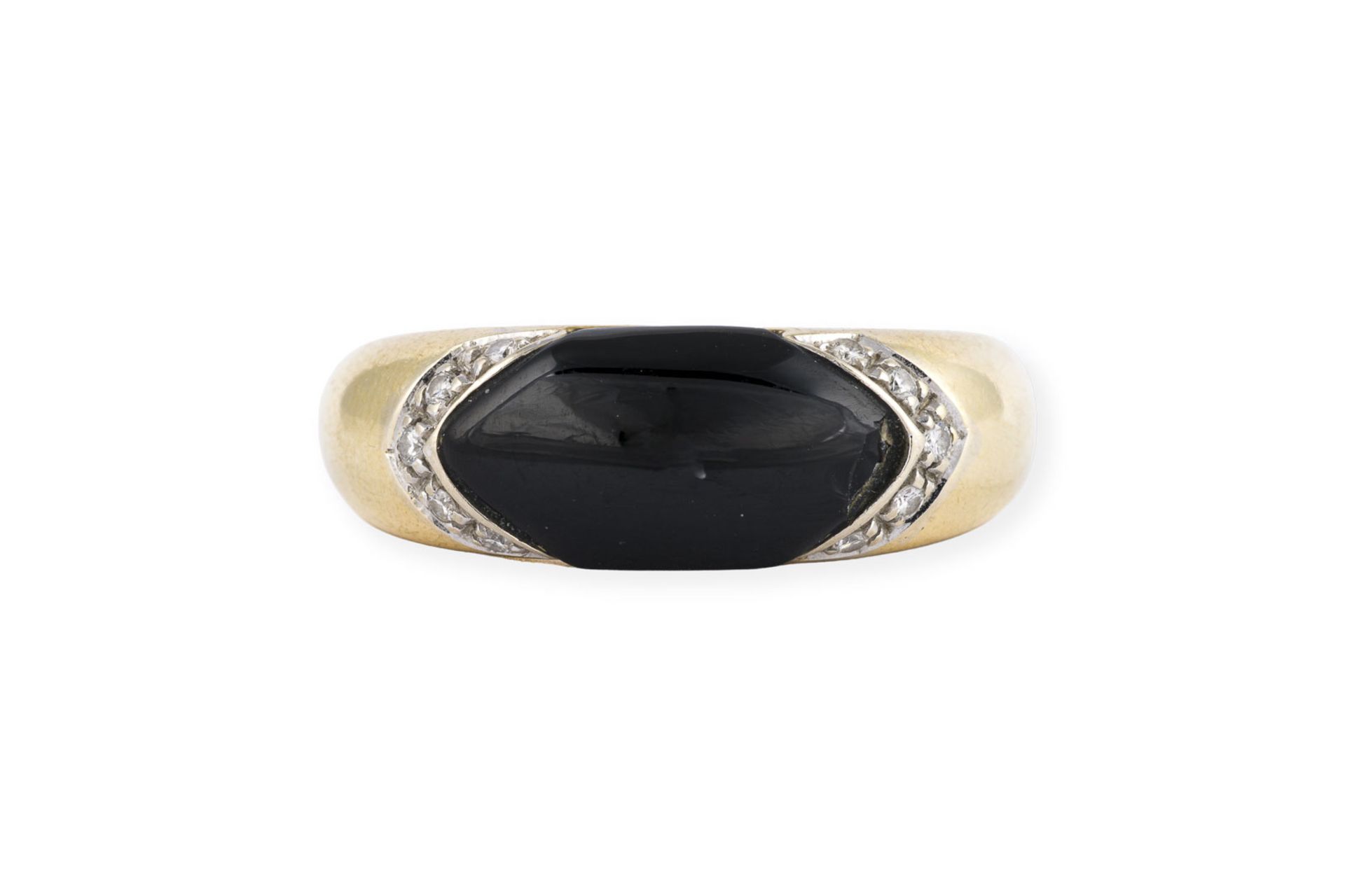 DESIGN ONYX RING