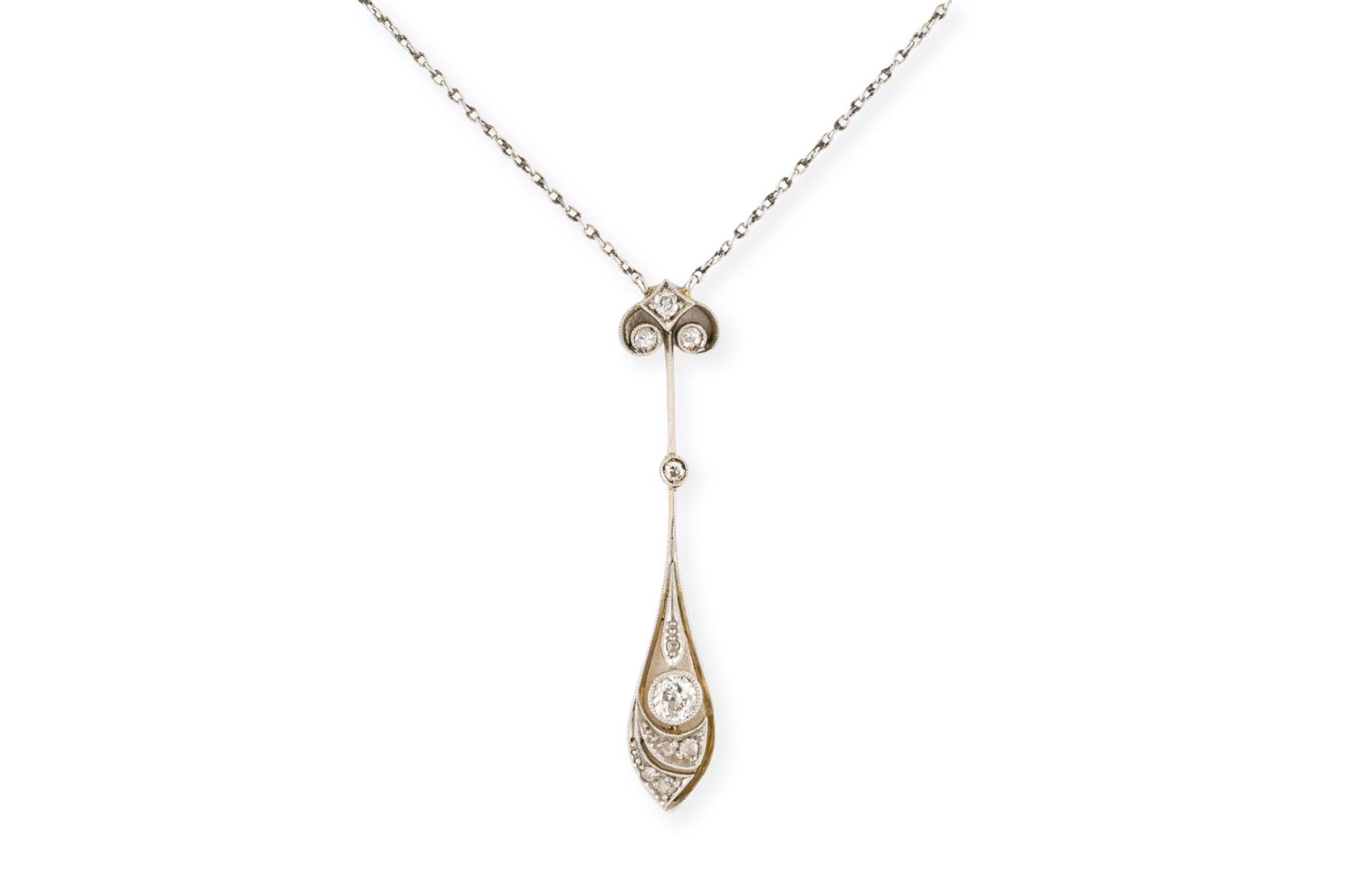 ART DÉCO COLLIER