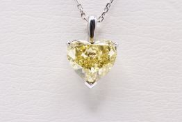 Natural Fancy Yellow 4.52ct Pendant SI1 Clarity Heart Cut 18kt White Gold - GIA