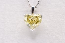 Natural Fancy Yellow 4.52ct Pendant SI1 Clarity Heart Cut 18kt White Gold - GIA
