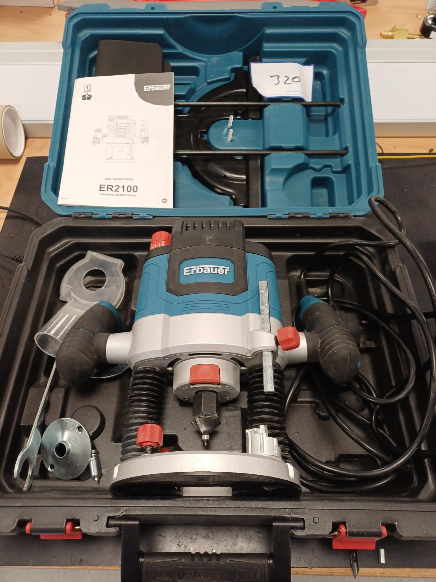 Er2100 Router Erbauer ER2100 ½ Inch 240v Router