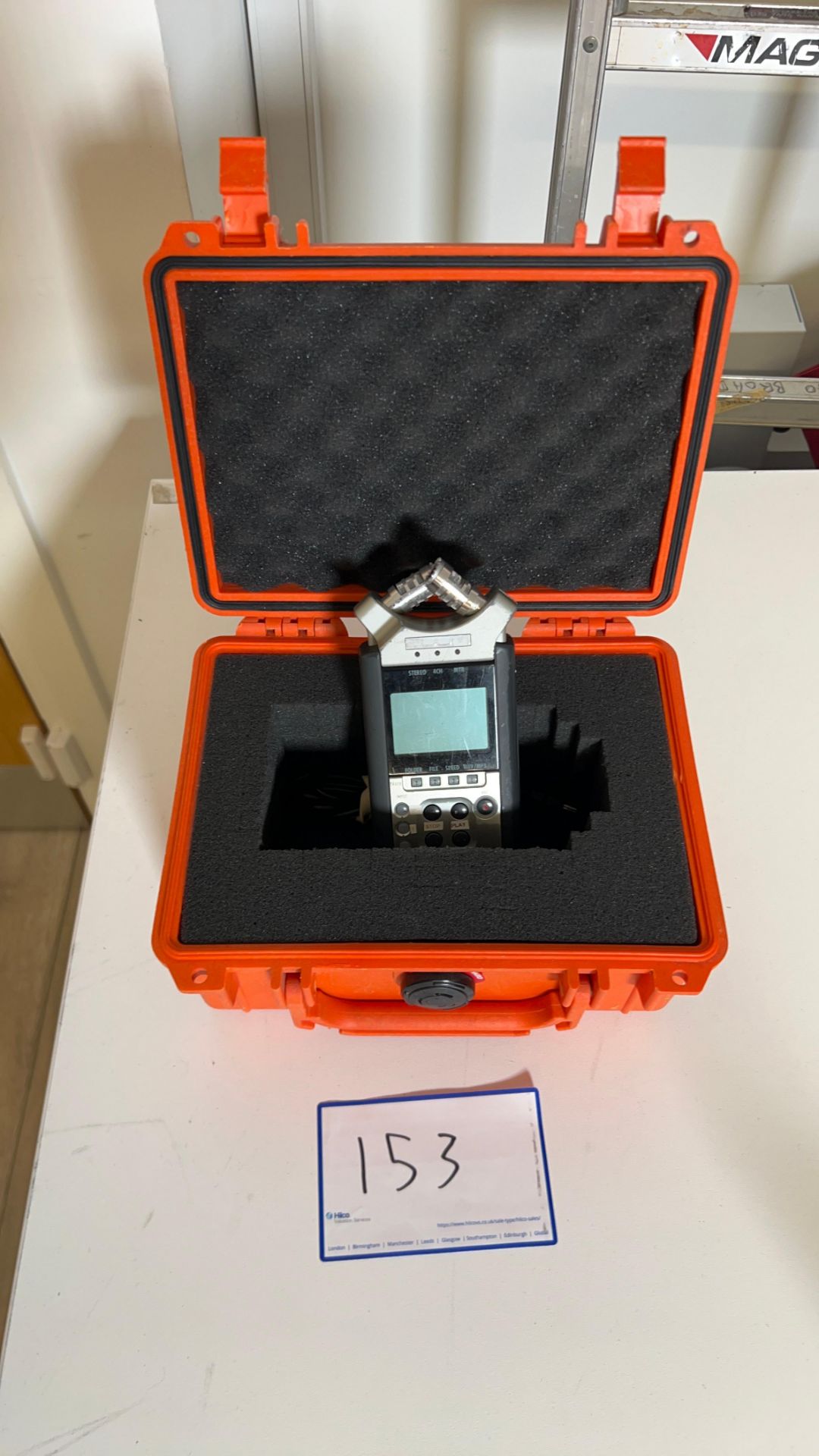 Zoom H4n 4-Track Digital Recorder in Hard Case