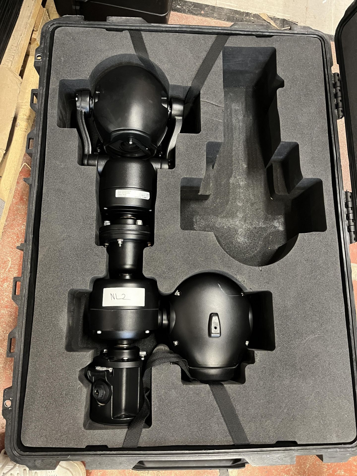 360 Vision PredHD3-POE-40U-B-W-SA Camera with Carry Case. LOCATION: Overton - Image 2 of 3