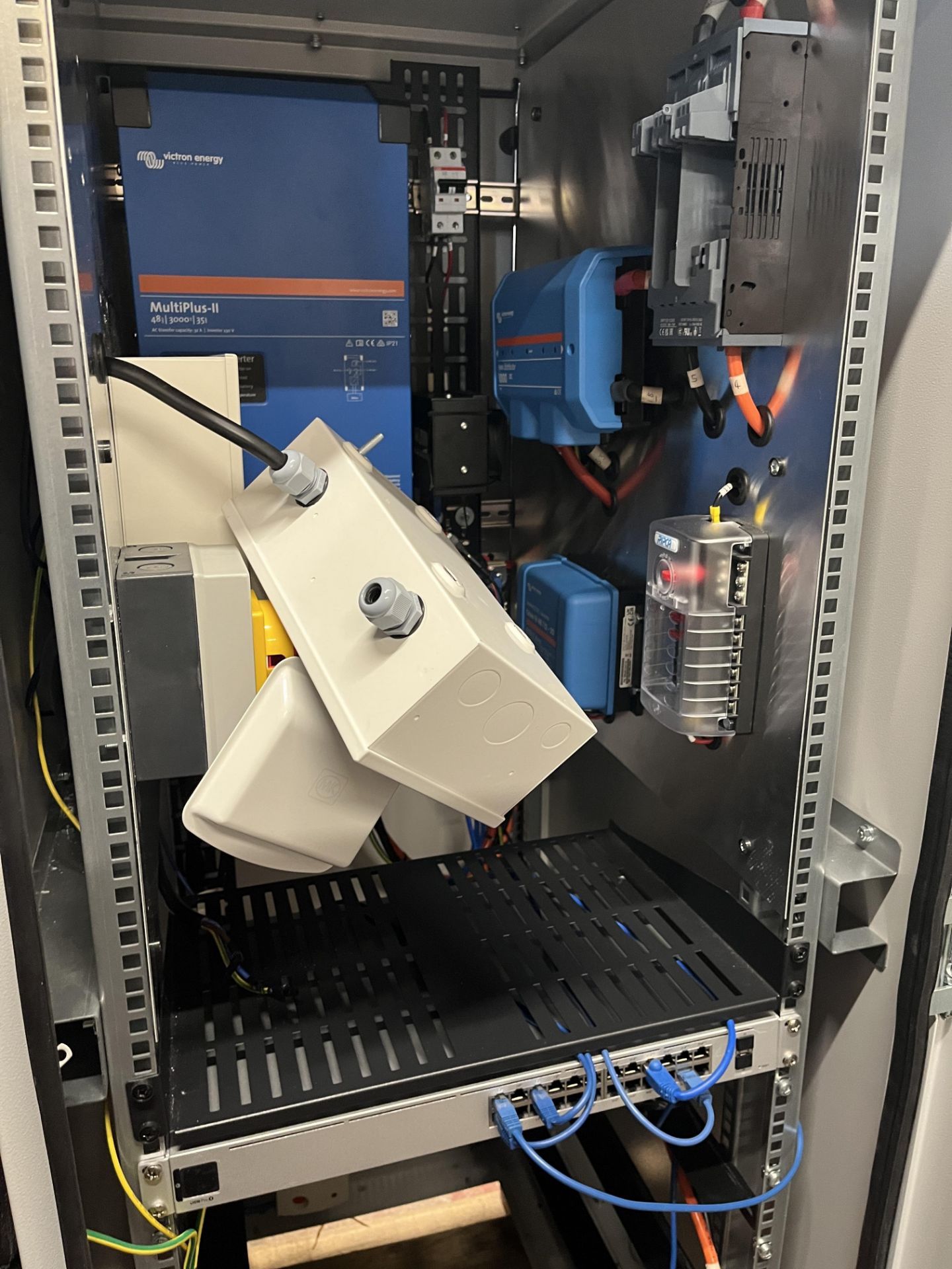 Tall Server Cabinet Comprising USW Pro, Victron Energy Multiplus II 48/3000/35 Inverter, Victron Ene - Image 2 of 7